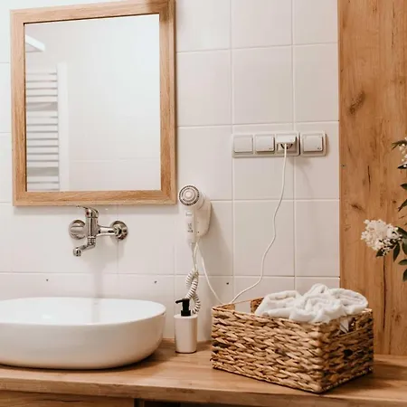 Apartamenty Na Stoczku nad jeziorem z widokiem na jezioro JACUZZI Polańczyk Zewnętrze zdjęcie