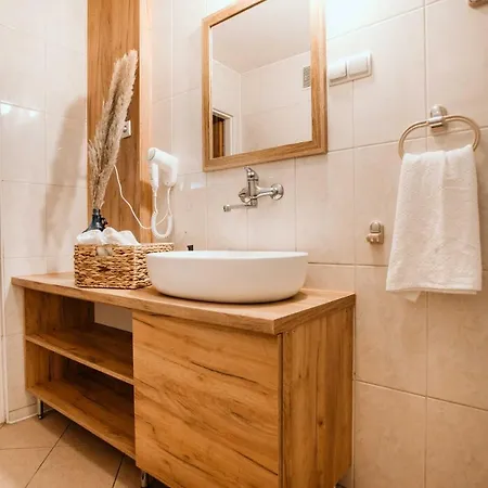 Apartamenty Na Stoczku nad jeziorem z widokiem na jezioro JACUZZI Polańczyk Zewnętrze zdjęcie